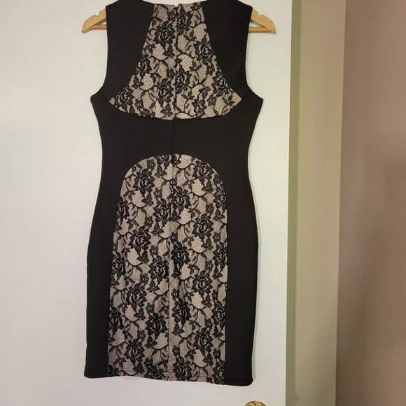 Suzy Shier dress - Picture 2 of 8